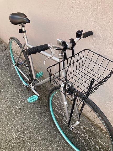 Tvåväxlad stadscykel med singlespeed look 28”