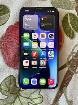 Apple iPhone 13, 128GB, 92% batteri