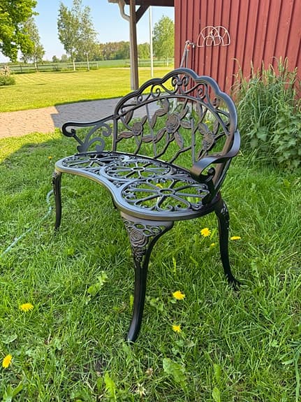 Trädgårdsbänk i gjutjärn svart