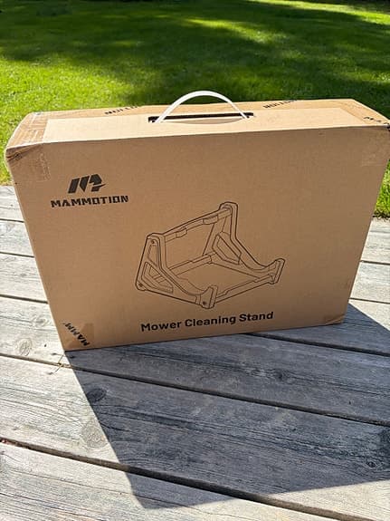 Mammotion Mower Cleaning Stand