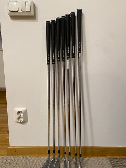 Mizuno JPX 900 Forged järnset 4–PW X-stiff N.S Pro Modus Tour 3 125 skaft