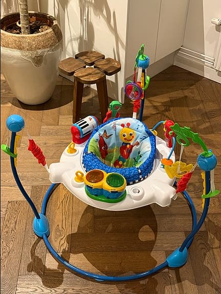 *SE HIT* Hoppgunga från Baby Einstein, 4.7/5 ⭐️