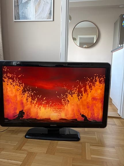 Philips tv 42 Tum med fjärrkontroll