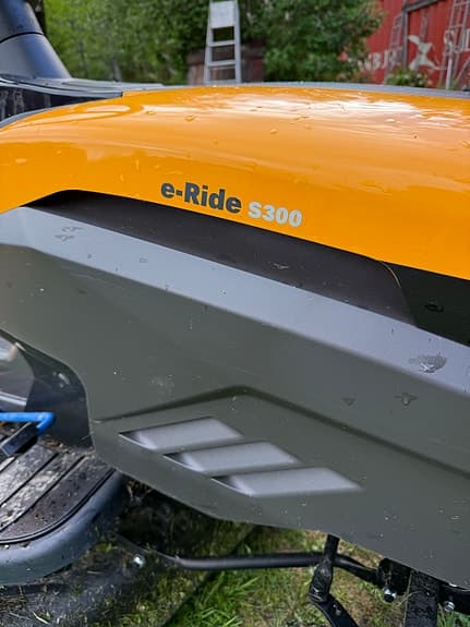 Åkgräsklippare batteridriven Stiga