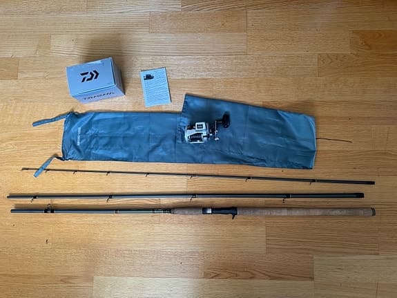 Daiwa Accudepth Plus 47LCB rulle med tvådelat spö