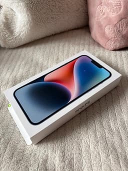 iPhone 14 128GB i blå färg i skick som ny