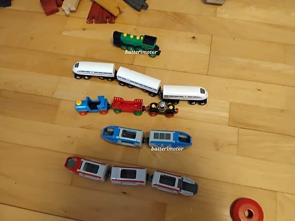 BRIO träräls, broar och tågset
