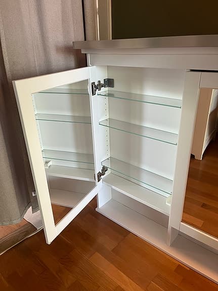 IKEA spegelskåp badrum