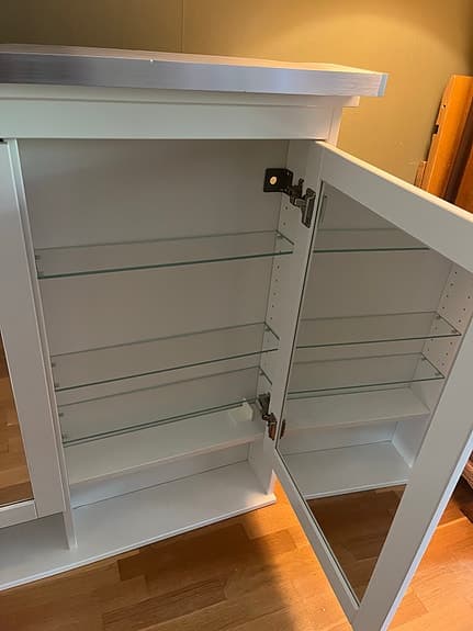 IKEA spegelskåp badrum