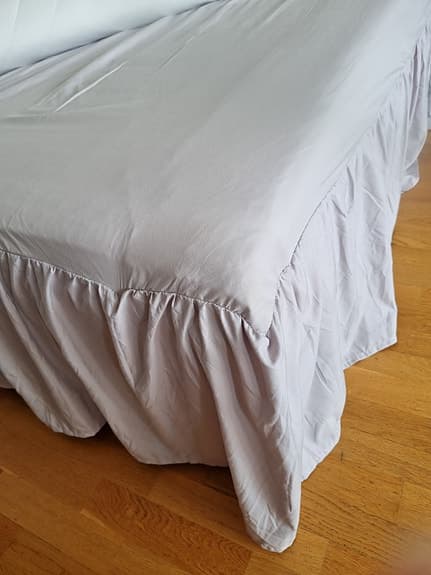 Ljusgrå sängkappa för 180x200 säng