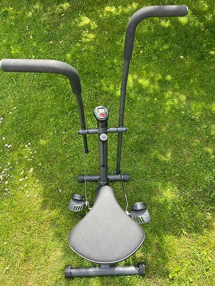 Träningscykel / Crosstrainer med display