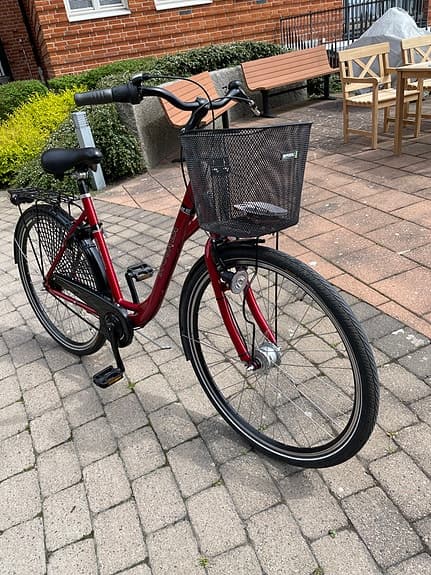 Röd dam landsvägscykel 28" stl M