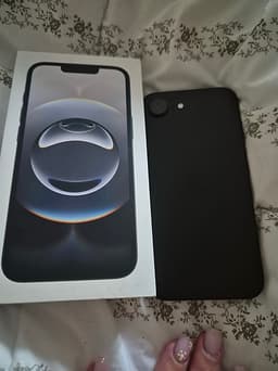 Apple iPhone 16e 128 gb