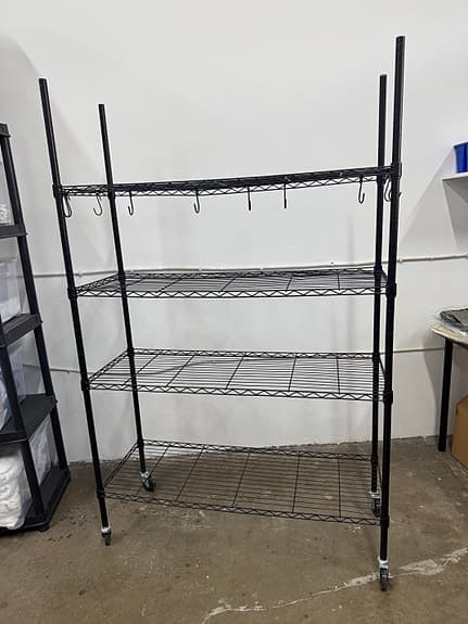 Förvaringshylla på hjul – 4 hyllplan, 340 kg kapacitet