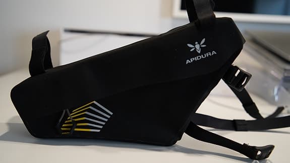 Apidura Racing Frame Pack Svart, 2,4