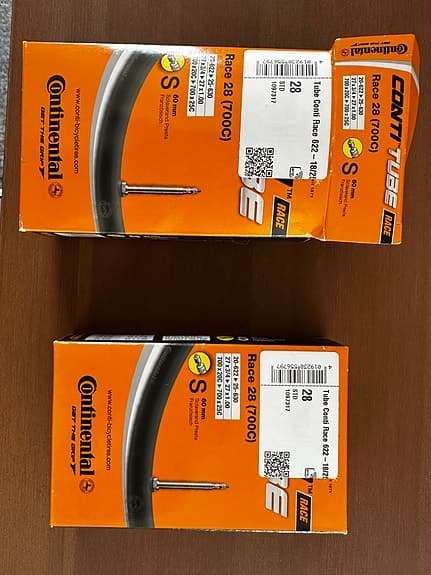 Continental Race 28 cykelslang 700x20–25C