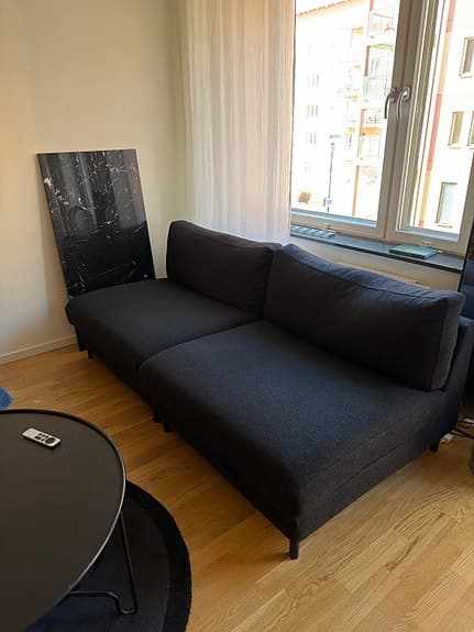 Bolia soffa 180 i svart ull