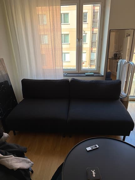 Bolia soffa 180 i svart ull