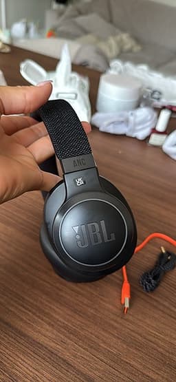 Original JBL Live 660NC Wireless Over-ear - Svart