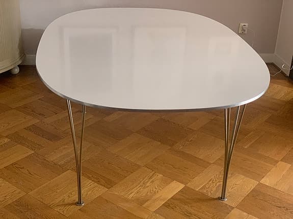 Dansk-Svensk designklassiker, matbord/konf bord "Superellips"