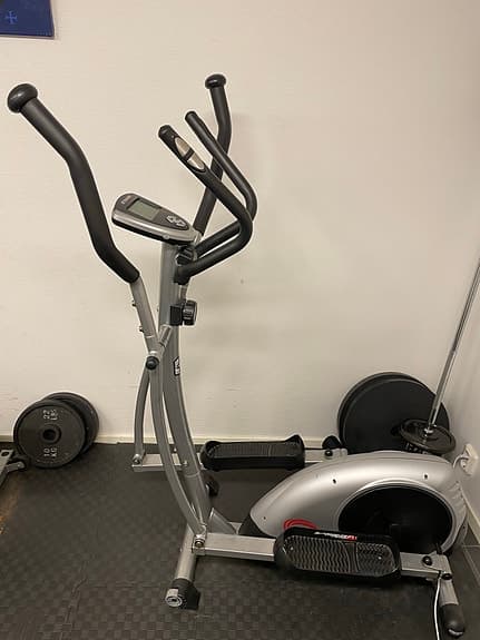 ExtremeFit crosstrainer med display