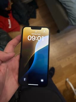 Apple iPhone 16e 128GB 5G