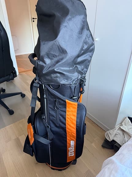 Wilson x31 starter kit, wood 3, hybrid 5a, putter, driver samt golfbag, VÄNSTER