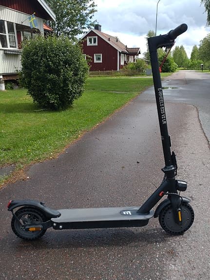Elsparkcykel E2S V2 Long Range – bra skick  + vinterdäck