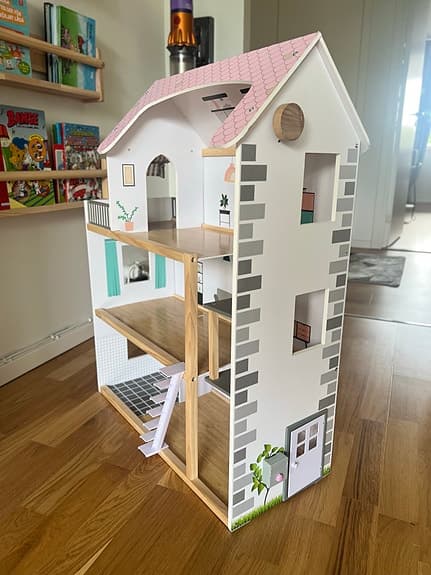 Playtive 3 vånings-Dockhus m. Trappa & Hiss