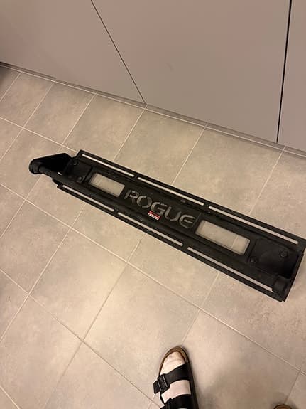 Rogue pull-up bar för vägg eller takmontering