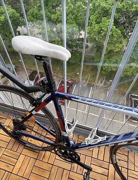 Fin Racercykel i toppskick (Shimano 105) – Säljs billigt!