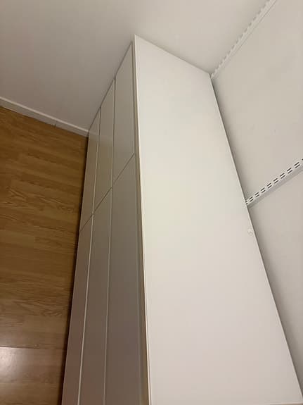 Vit MALM byrå med 6 lådor (IKEA) – Fint skick!
