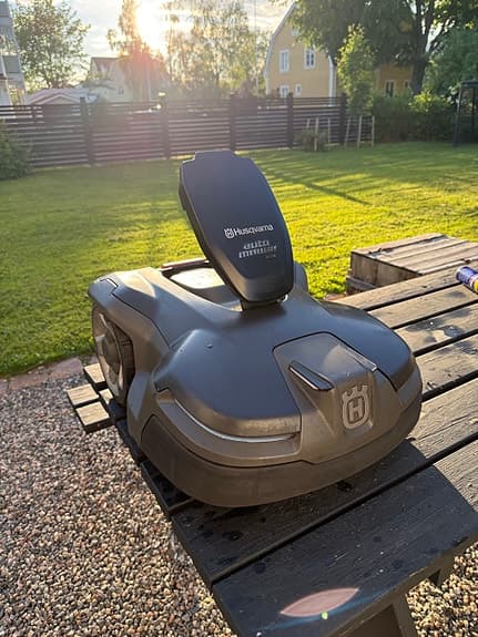 Husqvarna Automower 415x robotgräsklippare grå