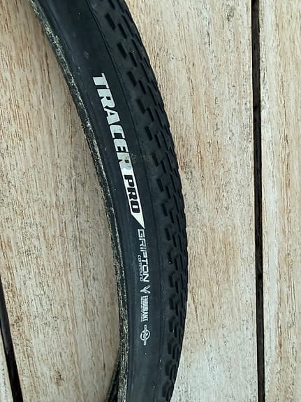 Gravel däck: Specialized Tracer Pro 42mmx300 Tubeless Ready