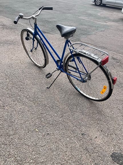 Nyservad damcykel 28 tum 3 växlar