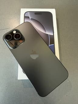 iPhone 16 Pro Max 256 GB Svart Titanium