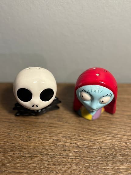 Nightmare Before Christmas – Jack Skellington & Sally Salt- och Pepparset
