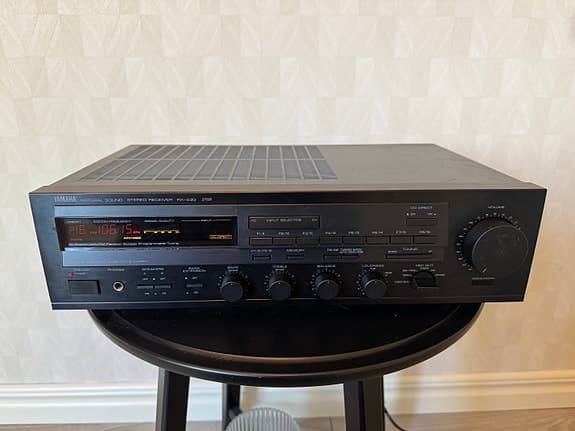 Yamaha Receiver + kassettbandspelare
