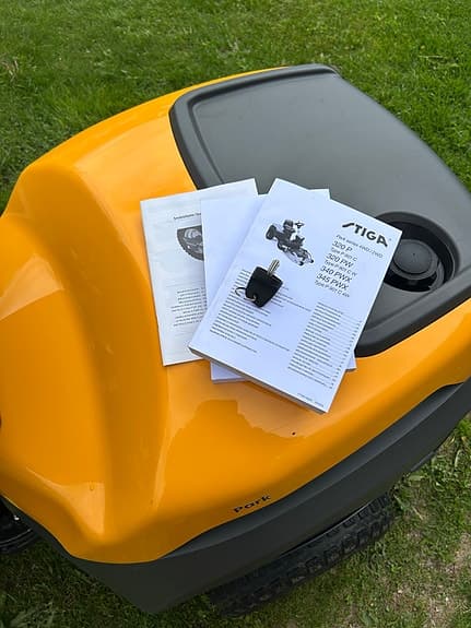 Stiga Park 500WX med Combi 100 E klippbord Nyskick