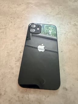 Apple iPhone 12 128 GB Svart