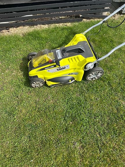 Ryobi gräsklippare 36 v