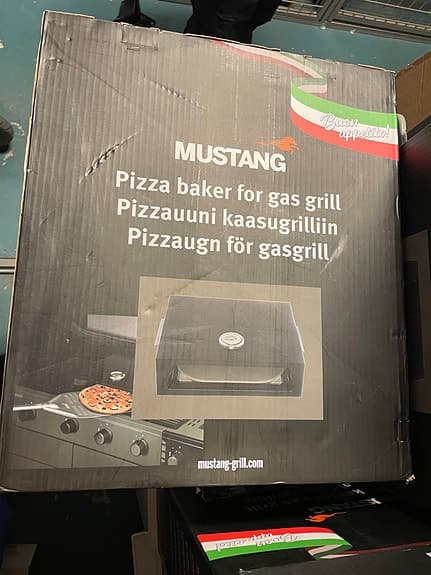 Mustang pizzaugn för gasolgrill