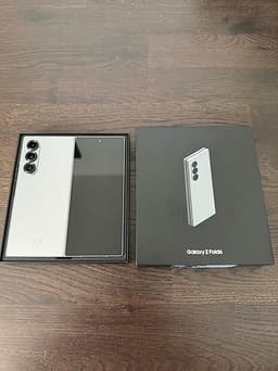 Samsung Galaxy Z Fold 6. 256GB. Helt ny