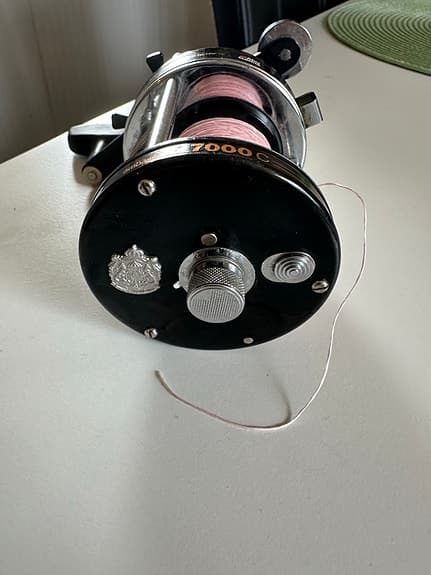 Abu Garcia Ambassadeur 7000C fiskerulle svart
