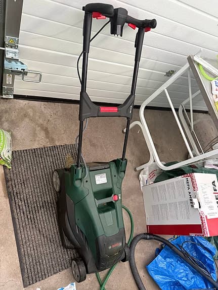 Gräsklippare Bosch AdvancedRotak 44-750