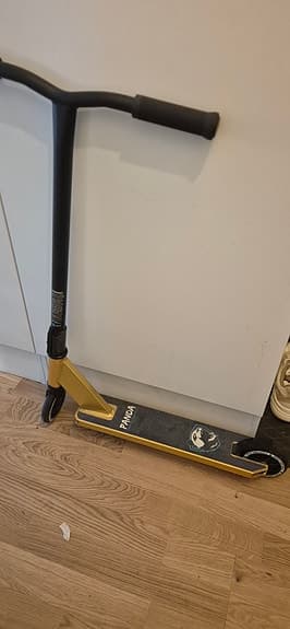 Panda Cub Trick Sparkcykel - Använd 1 gång. Nypris 949 kr
