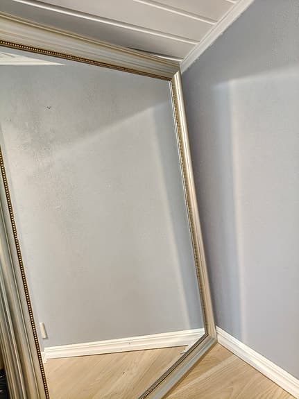 IKEA spegel med dekorativ ram