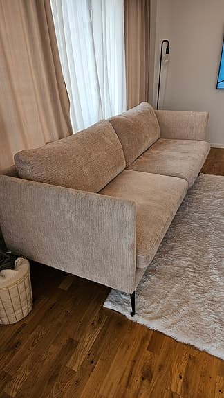 Eleganta soffor från Burhéns (3,5-sits & 3-sits) i färgen Sand