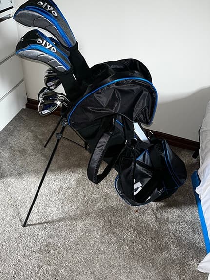 Olyo golfset med tillhörande bärbag