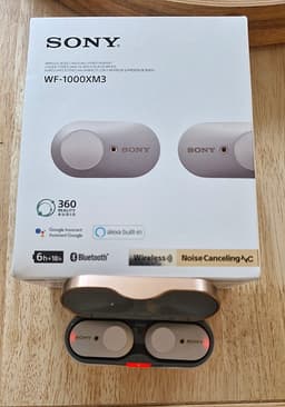 Sony WF-1000XM3 trådlösa hörlurar
